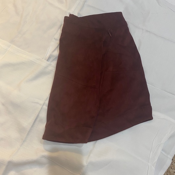 3 for $12 Maroon suade skirt - Picture 3 of 4